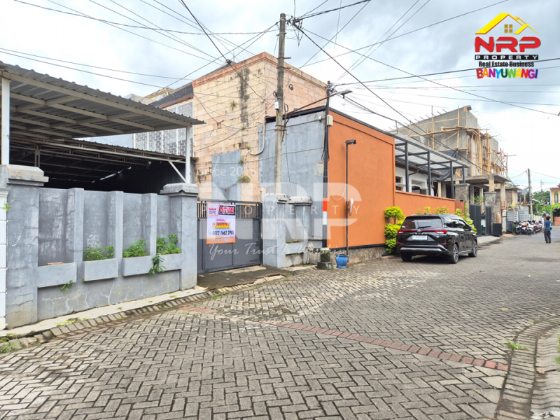 DIJUAL TANAH SUDAH ADA BANGUNAN DI GENTENG REGENCY BANYUWANGI DIJUAL TANAH SUDAH ADA BANGUNAN DI GENTENG REGENCY BANYUWANGI IJUAL TANAH SUDAH ADA BANGUNAN DI GENTENG REGENCY BANYUWANGI
Lagi cari lahan siap pakai di lokasi yang strategis dan lingkungan cluster.
Unit ini bisa jadi NRP BANYUWANGI