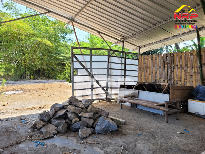 Dijual Tanah tepi jalan di Lemahbangdewo - Rogojampi Dijual Tanah tepi jalan di Lemahbangdewo - Rogojampi Dijual Tanah tepi jalan di Lemahbangdewo - Rogojampi
Tanah yang siap jadi peluang bisnis baru. Akse 0 Jl. Lemahbang Rogojampi&nbsp;

Luas Tanah 105 NRP BANYUWANGI