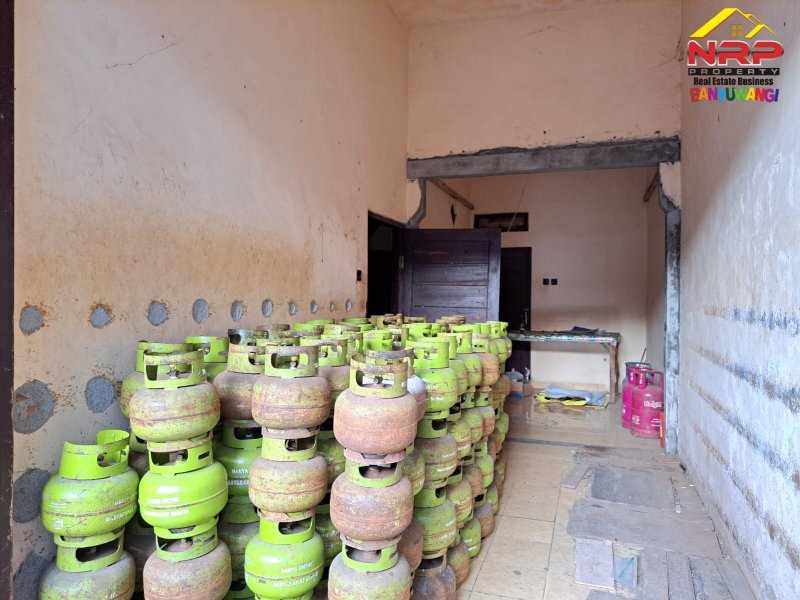 Dijual Toko Dan Rumah di Jl.Agus Salim, Rogojampi - Banyuwangi Dijual Toko Dan Rumah di Jl.Agus Salim, Rogojampi - Banyuwangi Dijual Toko Dan Rumah di Jl.Agus Salim, Rogojampi - Banyuwangi
Lokasi Padat Penduduk, Dekat Dengan Pusat Perbelanjaan dan Perkantoran

Fasilitas : 1 Ruang NRP BANYUWANGI