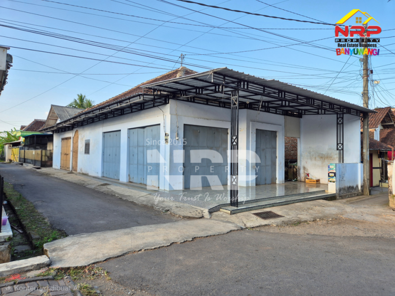 Dijual Toko dan Rumah di Ujung Desa Gitik, Rogojampi - Banyuwangi  Dijual Toko dan Rumah di Ujung Desa Gitik, Rogojampi - Banyuwangi  Dijual Toko dan Rumah di Ujung Desa Gitik, Rogojampi - Banyuwangi&nbsp;
Ruko pojok berada ujung desa. Cocok untuk toko sembako/grosiran, toko kue NRP BANYUWANGI