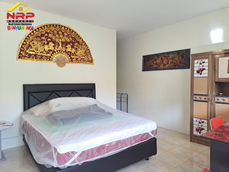 Dijual Villa Classic Strategis 100 Meter dari Jl. Yos Sudarso - Banyuwangi  Dijual Villa Classic Strategis 100 Meter dari Jl. Yos Sudarso - Banyuwangi  Dijual Villa Classic Strategis 100 Meter dari Jl. Yos Sudarso - Banyuwangi&nbsp;
Berada 500 meter dari Kawasan Pantai Cacalan Asri.&nbsp;
Akses jln roda NRP BANYUWANGI