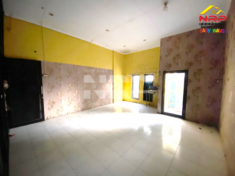 Dijual/Disewakan Ruko Prospek 2 Lantai ditepi Jl. MH Thamrin - Banyuwangi  Dijual/Disewakan Ruko Prospek 2 Lantai ditepi Jl. MH Thamrin - Banyuwangi  Dijual/Disewakan Ruko Prospek 2 Lantai ditepi Jl. MH Thamrin - Banyuwangi&nbsp;
Berada dikawasan bisnis aktif dan kompleks pertokoan banyuwangi

Luas Tanah NRP BANYUWANGI