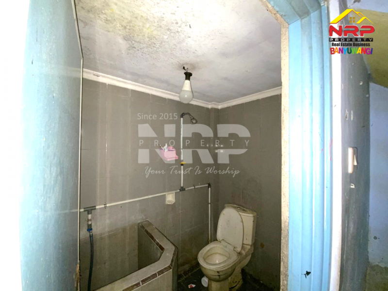 Dijual/Disewakan Ruko Prospek 2 Lantai ditepi Jl. MH Thamrin - Banyuwangi  Dijual/Disewakan Ruko Prospek 2 Lantai ditepi Jl. MH Thamrin - Banyuwangi  Dijual/Disewakan Ruko Prospek 2 Lantai ditepi Jl. MH Thamrin - Banyuwangi&nbsp;
Berada dikawasan bisnis aktif dan kompleks pertokoan banyuwangi

Luas Tanah NRP BANYUWANGI