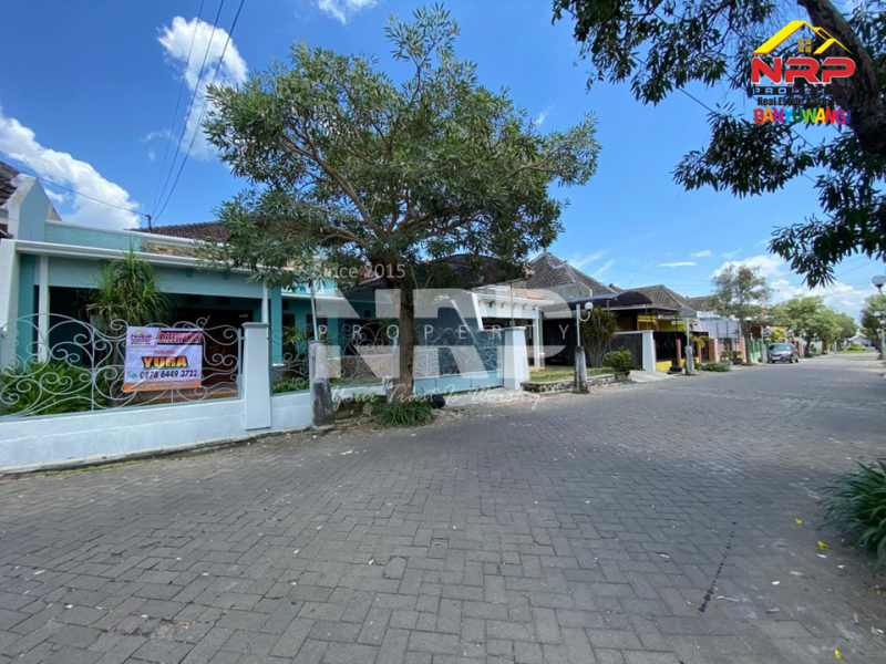 Dijual/Disewakan Rumah Premium di Perum. Mendut Regency - Banyuwangi  Dijual/Disewakan Rumah Premium di Perum. Mendut Regency - Banyuwangi  Dijual&nbsp;Rumah Premium di Perum. Mendut Regency - Banyuwangi&nbsp;
Hunian Exclusive terletak di Kawasan Perumahan Elit di Pusat Kota Banyuwangi

Luas NRP BANYUWANGI