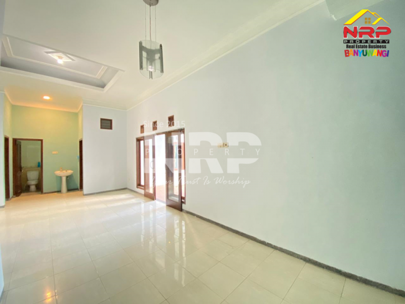 Dijual/Disewakan Rumah Premium di Perum. Mendut Regency - Banyuwangi  Dijual/Disewakan Rumah Premium di Perum. Mendut Regency - Banyuwangi  Dijual&nbsp;Rumah Premium di Perum. Mendut Regency - Banyuwangi&nbsp;
Hunian Exclusive terletak di Kawasan Perumahan Elit di Pusat Kota Banyuwangi

Luas NRP BANYUWANGI