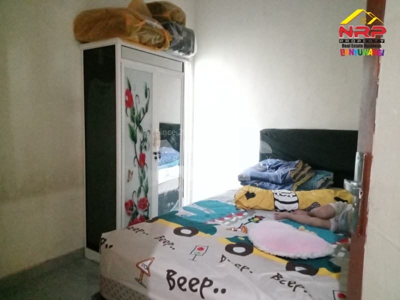 Dijual/Oper Kredit Rumah Pojok di Sobo - Banyuwangi  Rumah Oper kredit banyuwangi kota  Dijual/Oper Kredit Rumah Pojok di Sobo - Banyuwangi&nbsp;
Berada dikawasan Perumahan One Get Sistem.Dekat Fasilitas Pendidikan, Pebelanjaan, pertokoan dan NRP BANYUWANGI