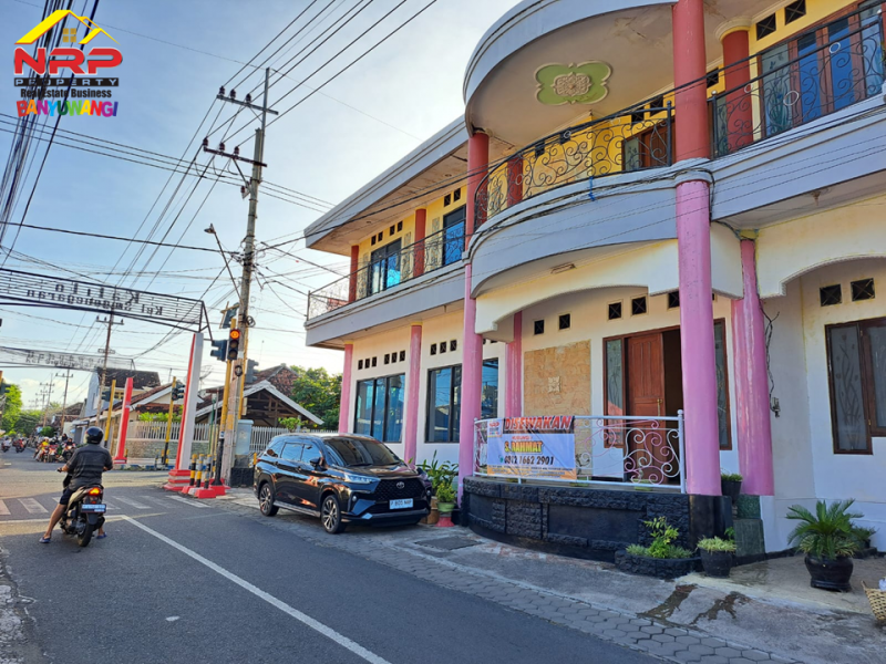 Disewa Murah Ruko Strategis 2 Lantai  di Jl. Letqol Istiqlal  - Bwi Disewa Murah Ruko Strategis 2 Lantai  di Jl. Letqol Istiqlal  - Bwi isewa Murah Ruko Strategis 2 Lantai&nbsp; di Jl. Letqol Istiqlal&nbsp; - Bwi
Terletak di Kawasan bisnis aktif, dekat fasilitas pendidikan dan NRP BANYUWANGI