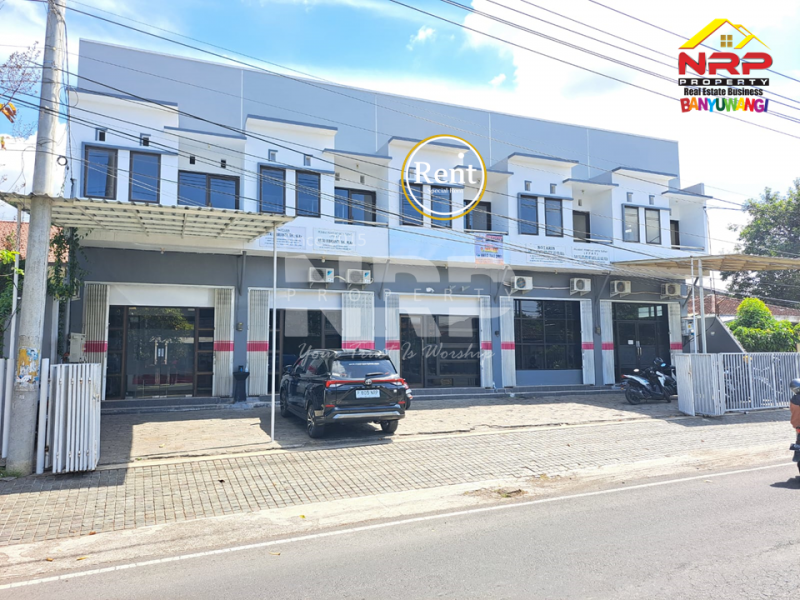 Disewa Ruko Strategis tepi Jl. Gajah Mada - Banyuwangi  Disewa Ruko Strategis tepi Jl. Gajah Mada - Banyuwangi  Disewa Ruko Strategis tepi Jl. Gajah Mada - Banyuwangi&nbsp;
Cocok untuk kantor, studio foto, toko, maupun usaha lainnya.&nbsp;
Dekat pusat pendidikan dan NRP BANYUWANGI