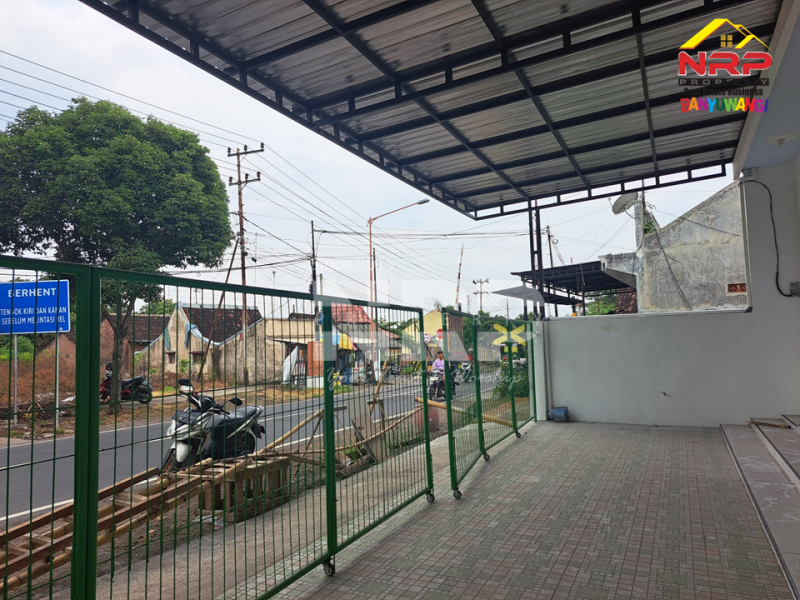 Disewakan 2 Ruko di tepi Jln. Banjarsari, Glagah - Banyuwangi  Disewakan 2 Ruko di tepi Jln. Banjarsari, Glagah - Banyuwangi  Disewakan 2 Ruko di tepi Jln. Banjarsari, Glagah - Banyuwangi&nbsp;
Berada dikawasan Sekolah ternama di Banyuwangi, Barat JPL sasak perot NRP BANYUWANGI