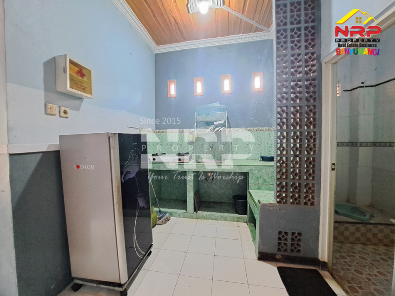 Disewakan Bulanan Rumah Minimalis Full Furniture di Kebalenan - Banyuwangi Disewakan Bulanan Rumah Minimalis Full Furniture di Kebalenan - Banyuwangi Disewakan Rumah Minimalis Full Furniture di Kebalenan - Banyuwangi
Hunian Nyaman di Pusat Kota Banyuwangi
Akses 0 Jalan Provinsi "Jl. NRP BANYUWANGI