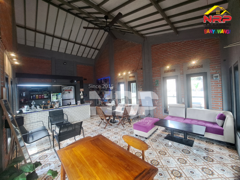 Disewakan Cafe/Resto siap pakai di Banjarsari - Banyuwangi  Disewakan Cafe/Resto siap pakai di Banjarsari - Banyuwangi  Disewakan Cafe/Resto siap pakai di Banjarsari - Banyuwangi&nbsp;
Jalan utama menuju kawah ijen, kawasan resto dan cafe.&nbsp;
Cocok untuk kamu yang ingin NRP BANYUWANGI