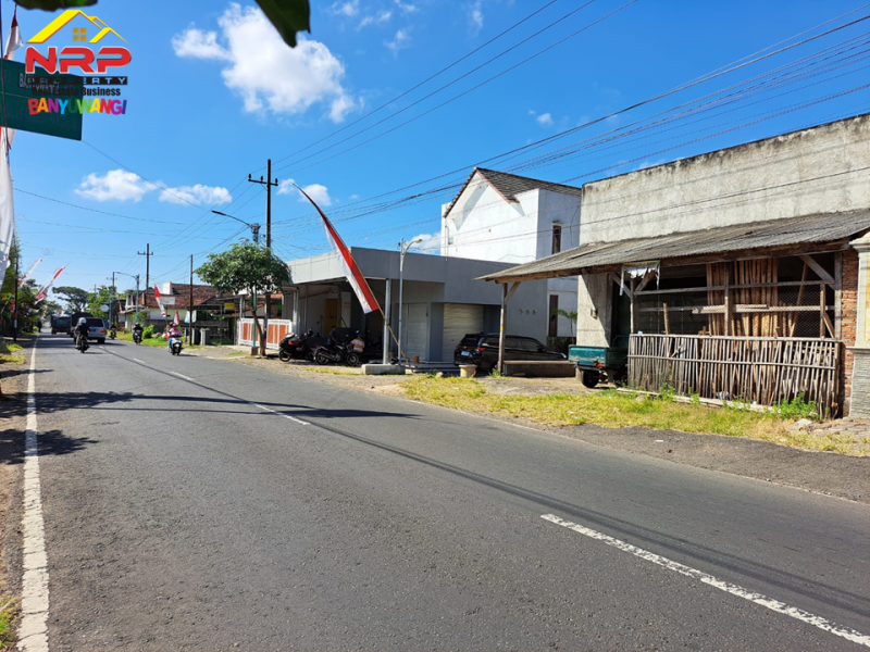 Disewakan Gudang tepi Jl. Blimbingsari, Rogojampi  Disewakan Gudang tepi Jl. Blimbingsari, Rogojampi  Disewakan Gudang tepi Jl. Blimbingsari, Rogojampi&nbsp;
Cocok untuk Gudang bangunan, ekspedisi, distributor dll

Luas Tanah : 200 M2 SHM
Luas Bangunan : NRP BANYUWANGI