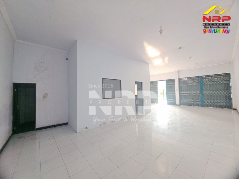 Disewakan Gudang/Ruko di Kebalenan - Banyuwangi Disewakan Gudang/Ruko di Kebalenan - Banyuwangi Disewakan Gudang/Ruko di Kebalenan - Banyuwangi
Premium Location di Pusat Kota Banyuwangi. Kawasan perumahan dan perkantoran/Industri&nbsp;
Cocok untuk NRP BANYUWANGI