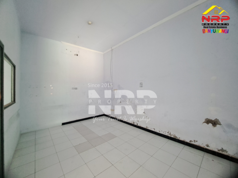 Disewakan Gudang/Ruko di Kebalenan - Banyuwangi Disewakan Gudang/Ruko di Kebalenan - Banyuwangi Disewakan Gudang/Ruko di Kebalenan - Banyuwangi
Premium Location di Pusat Kota Banyuwangi. Kawasan perumahan dan perkantoran/Industri&nbsp;
Cocok untuk NRP BANYUWANGI