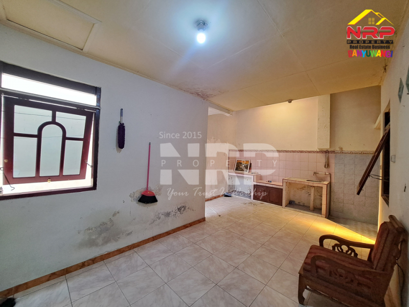 Disewakan Murah Rumah Siap Huni di Kebalenan - Banyuwangi  Disewakan Murah Rumah Siap Huni di Kebalenan - Banyuwangi  Disewakan Murah Rumah Siap Huni di Kebalenan - Banyuwangi 
Sangat Cocok Untuk Hunian Dekat dengan Fasilitas Pendidikan, Perbelanjaan, Transportasi dan NRP BANYUWANGI