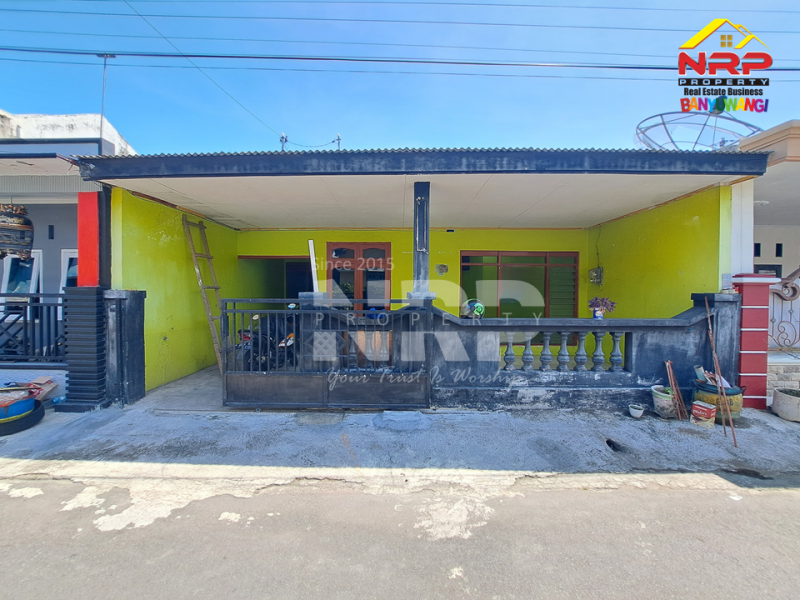 Disewakan Murah Rumah Siap Huni di Kebalenan - Banyuwangi  Disewakan Murah Rumah Siap Huni di Kebalenan - Banyuwangi  Disewakan Murah Rumah Siap Huni di Kebalenan - Banyuwangi&nbsp;
Sangat Cocok Untuk Hunian Dekat dengan Fasilitas Pendidikan, Perbelanjaan, Transportasi dan NRP BANYUWANGI