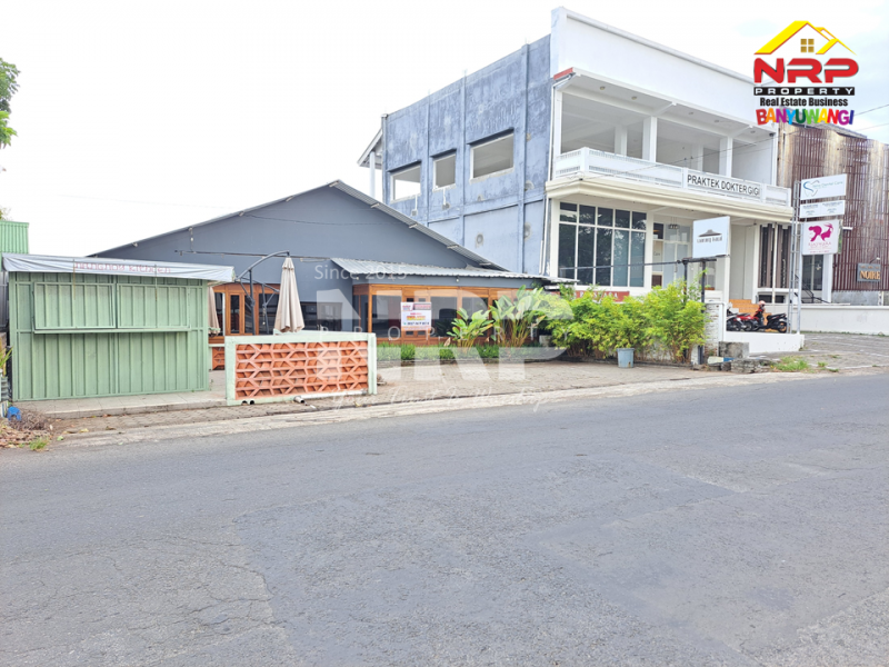 Disewakan Resto Murah dan Prospek di Sobo - Banyuwangi  Disewakan Resto Murah dan Prospek di Sobo - Banyuwangi  Disewakan Resto Murah dan Prospek di Sobo - Banyuwangi&nbsp;
Terletak dikawasan sentra bisnis dan kuliner, pedidikan, dan pertokoan.&nbsp;
Dekat taman patung NRP BANYUWANGI