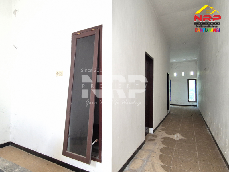 Disewakan Ruko 2 Lantai Murah di Jl. Kepiting - Banyuwangi  Disewakan Ruko 2 Lantai Murah di Jl. Kepiting - Banyuwangi  Disewakan Ruko 2 Lantai Murah di Jl. Kepiting - Banyuwangi&nbsp;
Terletak dikawasan sentra bisnis dan kuliner, pedidikan, dan pertokoan.&nbsp;
Dekat taman NRP BANYUWANGI