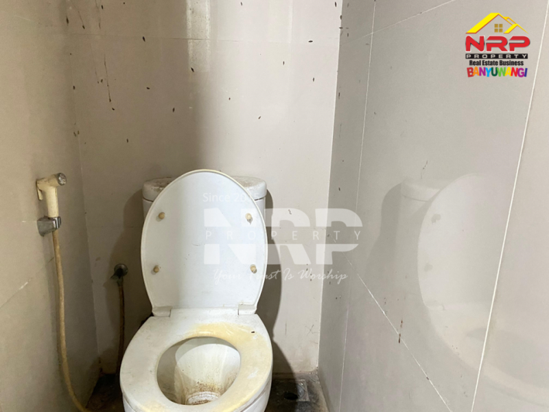 Disewakan Ruko 2 Lantai Siap Huni di Banyuwangi Kota  Disewakan Ruko 2 Lantai Siap Huni di Banyuwangi Kota  Disewakan Ruko 2 Lantai Siap Huni di Banyuwangi Kota&nbsp;
Ruko terletak di Pusat Bisnis Kota Banyuwangi
Cocok Untuk Klinik, Perkantoran, Dealer, Showroom NRP BANYUWANGI