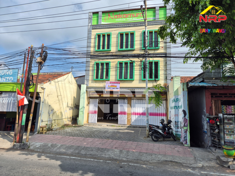 Disewakan Ruko 3 Lantai di Pakis - Banyuwangi Kota  Disewakan Ruko 3 Lantai di Pakis - Banyuwangi Kota  Disewakan Ruko 3 Lantai di Pakis - Banyuwangi Kota&nbsp;
Ruko terletak di Pusat Bisnis Kota Banyuwangi
Depan hotel santika banyuwangi. Cocok Untuk Klinik, NRP BANYUWANGI