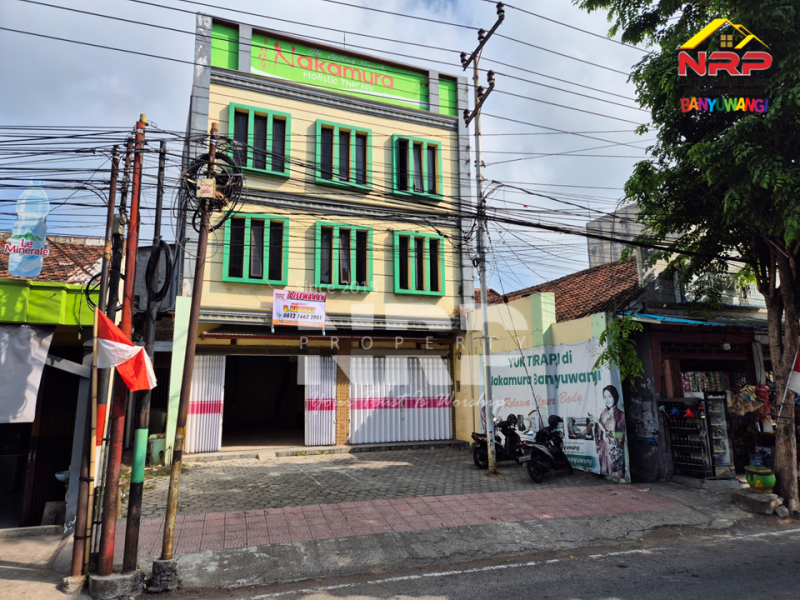 Disewakan Ruko 3 Lantai di Pakis - Banyuwangi Kota  Disewakan Ruko 3 Lantai di Pakis - Banyuwangi Kota  Disewakan Ruko 3 Lantai di Pakis - Banyuwangi Kota&nbsp;
Ruko terletak di Pusat Bisnis Kota Banyuwangi
Depan hotel santika banyuwangi. Cocok Untuk Klinik, NRP BANYUWANGI