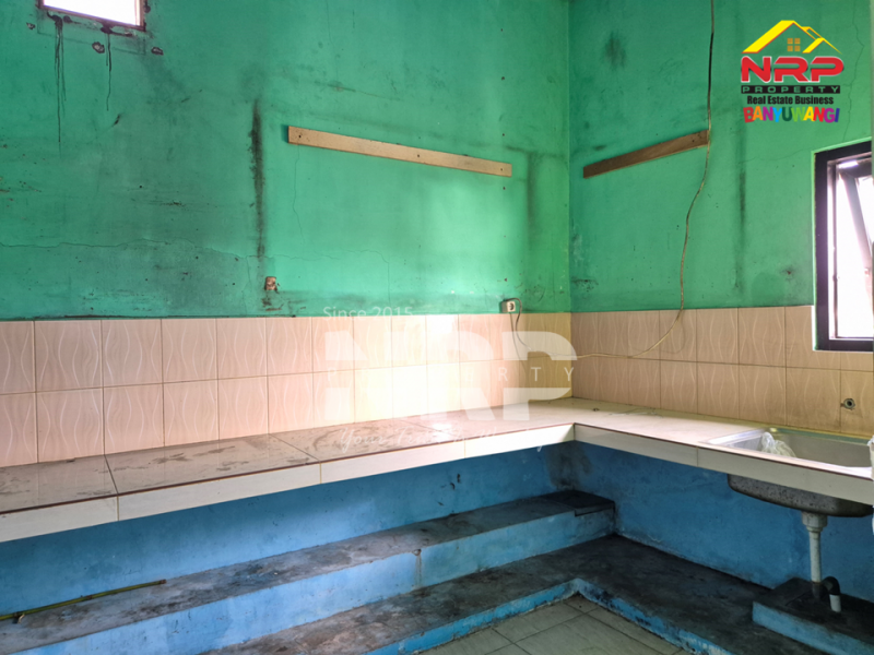 Disewakan Ruko 3 Lantai di Pakis - Banyuwangi Kota  Disewakan Ruko 3 Lantai di Pakis - Banyuwangi Kota  Disewakan Ruko 3 Lantai di Pakis - Banyuwangi Kota&nbsp;
Ruko terletak di Pusat Bisnis Kota Banyuwangi
Depan hotel santika banyuwangi. Cocok Untuk Klinik, NRP BANYUWANGI