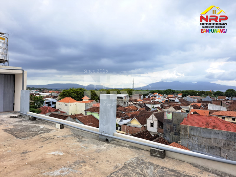 Disewakan Ruko 3 Lantai Sangat Strategis di Lateng - Banyuwangi  Disewakan Ruko 3 Lantai Sangat Strategis di Lateng - Banyuwangi  Disewakan Ruko 3 Lantai Sangat Strategis di Lateng - Banyuwangi&nbsp;
Terletak di Pusat Kota dan Kawasan Bisnis Aktif di Kota Banyuwangi

Luas Tanah : +/- NRP BANYUWANGI