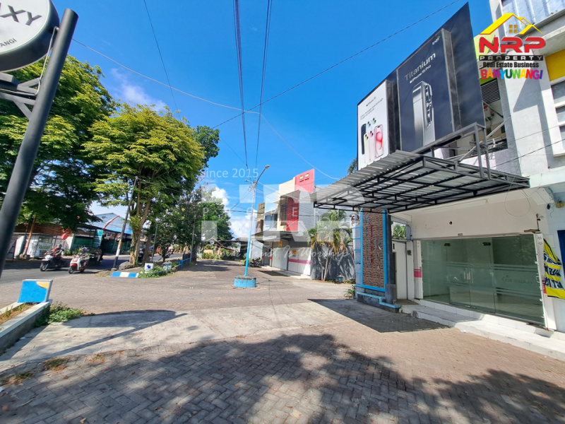 Disewakan Ruko Murah 1 lantai Strategis Pusat Kota Banyuwangi Akses  di Jl. Kepiting  - Banyuwangi  Disewakan Ruko Murah 1 lantai Strategis Pusat Kota Banyuwangi Akses  di Jl. Kepiting  - Banyuwangi  Disewakan Ruko Murah 1 lantai Strategis Pusat Kota Banyuwangi Akses&nbsp; di Jl. Kepiting&nbsp; - Banyuwangi&nbsp;
Terletak di kawasan komersial, bisnis aktif NRP BANYUWANGI