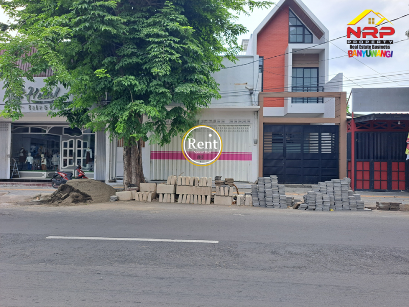 Disewakan Ruko Murah Strategis Pusat Kota Banyuwangi Disewakan Ruko Murah Strategis Pusat Kota Banyuwangi Disewakan Ruko Murah Strategis Pusat Kota Banyuwangi
Terletak di kawasan komersial, bisnis aktif dan Pusat Kuliner di Kota Banyuwangi

Luas Tanah : 110 NRP BANYUWANGI