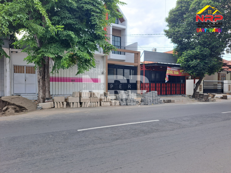 Disewakan Ruko Murah Strategis Pusat Kota Banyuwangi Disewakan Ruko Murah Strategis Pusat Kota Banyuwangi Disewakan Ruko Murah Strategis Pusat Kota Banyuwangi
Terletak di kawasan komersial, bisnis aktif dan Pusat Kuliner di Kota Banyuwangi

Luas Tanah : 110 NRP BANYUWANGI