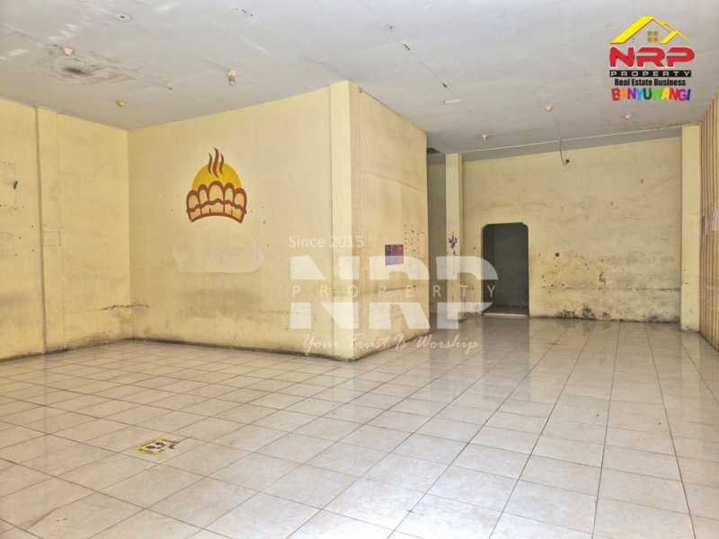 Disewakan Ruko Prospek dan Strategis tepi Jl. Adi Sucipto Banyuwangi Disewakan Ruko Prospek dan Strategis tepi Jl. Adi Sucipto Banyuwangi Disewakan Ruko Prospek dan Strategis tepi Jl. Adi Sucipto Banyuwangi
Lokasi terletak di Ruas Jalan Utama Kota Banyuwangi, Depan Kampus Untag&nbsp;
Lingkungan NRP BANYUWANGI