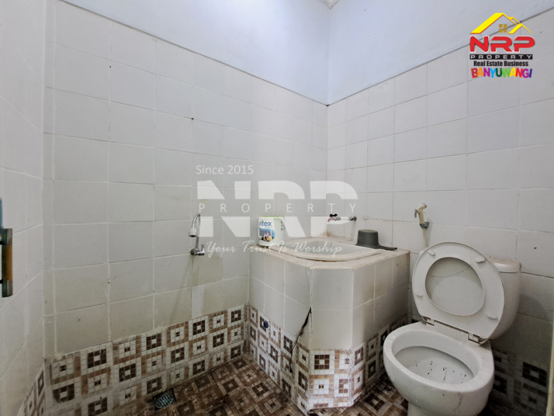 Disewakan Ruko Strategis 2 Lantai di Simpang 4 Jalan Kepiting, Sobo - Banyuwangi  Disewakan Ruko Strategis 2 Lantai di Simpang 4 Jalan Kepiting, Sobo - Banyuwangi  Disewakan Ruko Strategis 2 Lantai di Simpang 4 Jalan Kepiting, Sobo - Banyuwangi&nbsp;
Terletak dikawasan sentra bisnis dan kuliner, pendidikan, dan NRP BANYUWANGI