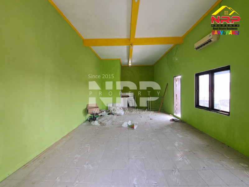 Disewakan Ruko Strategis 2 Lantai di Simpang 4 Jalan Kepiting, Sobo - Banyuwangi  Disewakan Ruko Strategis 2 Lantai di Simpang 4 Jalan Kepiting, Sobo - Banyuwangi  Disewakan Ruko Strategis 2 Lantai di Simpang 4 Jalan Kepiting, Sobo - Banyuwangi&nbsp;
Terletak dikawasan sentra bisnis dan kuliner, pendidikan, dan NRP BANYUWANGI
