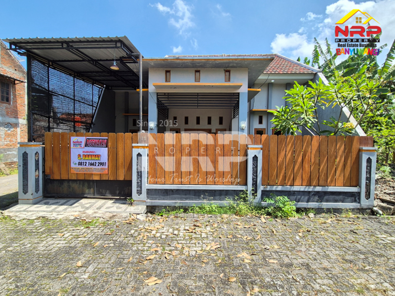 Disewakan Rumah 2 Lantai Siap Huni di Kawasan Perumahan Banyuwangi Kota  Disewakan Rumah 2 Lantai Siap Huni di Kawasan Perumahan Banyuwangi Kota  Disewakan Rumah 2 Lantai Siap Huni di Kawasan Perumahan Banyuwangi Kota&nbsp;
Dekat dengan Fasilitas Pendidikan, Perbelanjaan, Transportasi dan Fasilitas Umum NRP BANYUWANGI