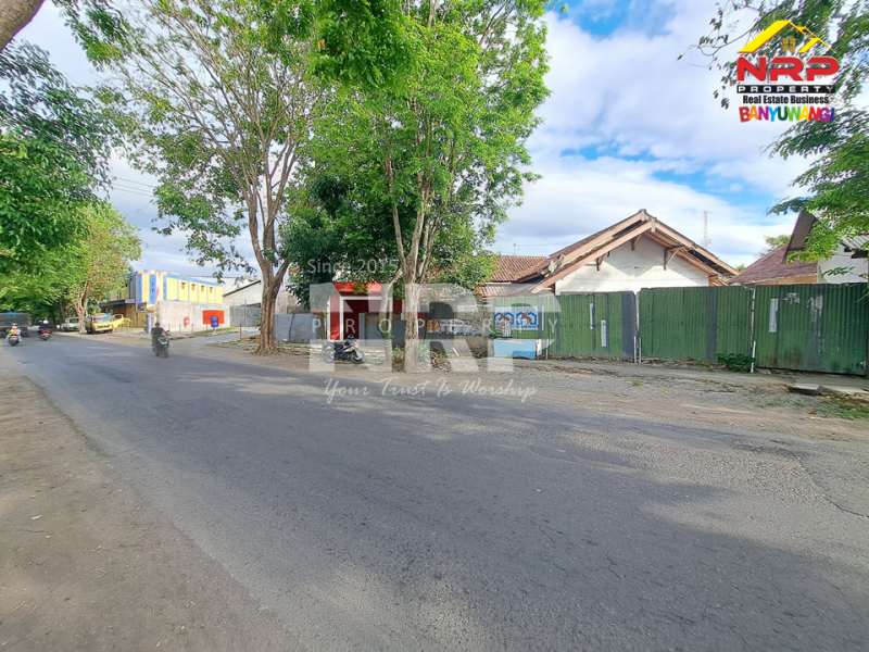 Disewakan Rumah dan Toko Prospek di Jl. Kepiting, Sobo - Banyuwangi  Disewakan Rumah dan Toko Prospek di Jl. Kepiting, Sobo - Banyuwangi  Disewakan Rumah dan Toko Prospek di Jl. Kepiting, Sobo - Banyuwangi 
Terletak dikawasan sentra bisnis dan kuliner, pedidikan, dan pertokoan. 
Dekat taman NRP BANYUWANGI