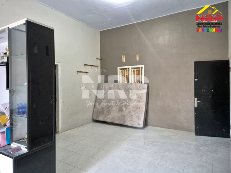 Disewakan Rumah di Tengah Kota, Karangrejo - Banyuwangi  Disewakan Rumah di Tengah Kota, Karangrejo - Banyuwangi  Disewakan Rumah di Tengah Kota, Karangrejo - Banyuwangi&nbsp;
Dekat dengan Pasar Blambangan, Taman Blambangan, dan Pantai Boom Banyuwangi&nbsp;&nbsp;

Luas NRP BANYUWANGI