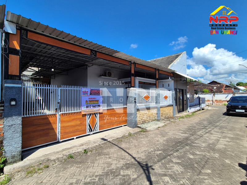 Disewakan Rumah di Tengah Kota, Karangrejo - Banyuwangi  Disewakan Rumah di Tengah Kota, Karangrejo - Banyuwangi  Disewakan Rumah di Tengah Kota, Karangrejo - Banyuwangi&nbsp;
Dekat dengan Pasar Blambangan, Taman Blambangan, dan Pantai Boom Banyuwangi&nbsp;&nbsp;

Luas NRP BANYUWANGI