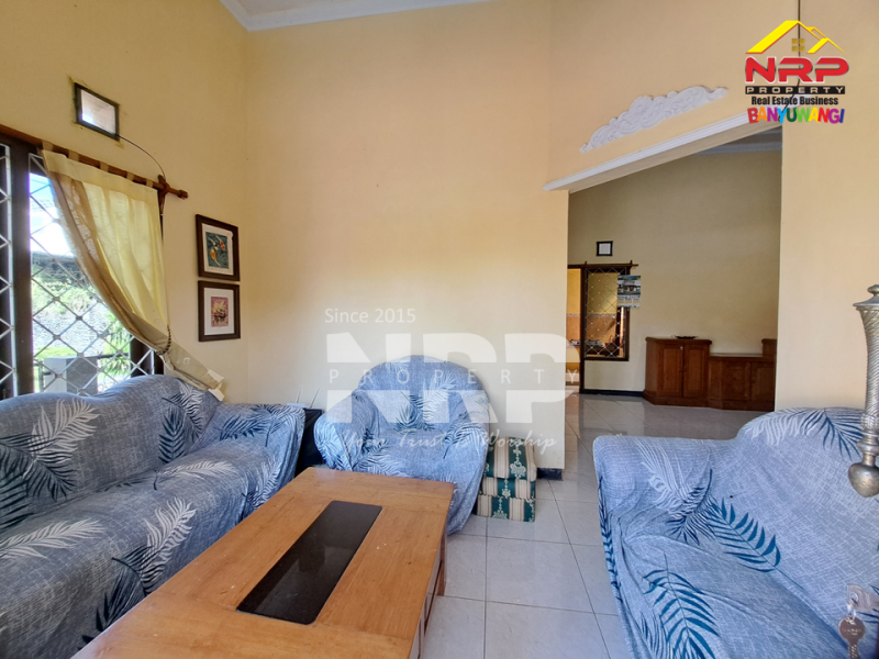 DISEWAKAN RUMAH FULL FURNITURE DI TAMANBARU - BANYUWANGI DISEWAKAN RUMAH FULL FURNITURE DI TAMANBARU - BANYUWANGI DISEWAKAN RUMAH FULL FURNITURE DI TAMANBARU - BANYUWANGI
Terletak di Kawasan Perumahan dengan keamanan dan fasilitas umum yang lengkap.&nbsp;
Lingkungan dan NRP BANYUWANGI