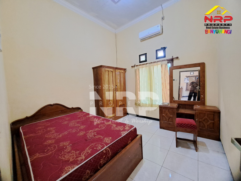 DISEWAKAN RUMAH FULL FURNITURE DI TAMANBARU - BANYUWANGI DISEWAKAN RUMAH FULL FURNITURE DI TAMANBARU - BANYUWANGI DISEWAKAN RUMAH FULL FURNITURE DI TAMANBARU - BANYUWANGI
Terletak di Kawasan Perumahan dengan keamanan dan fasilitas umum yang lengkap.&nbsp;
Lingkungan dan NRP BANYUWANGI