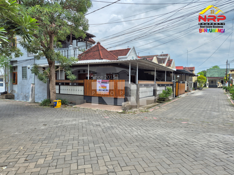Disewakan Rumah Hook di Perum. Mendut Regency - Banyuwangi  Disewakan Rumah Hook di Perum. Mendut Regency - Banyuwangi  Disewakan Rumah Hook di Perum. Mendut Regency - Banyuwangi&nbsp;
Hunian Exclusive terletak di Kawasan Perumahan Elit di Pusat Kota Banyuwangi

Luas Tanah : NRP BANYUWANGI