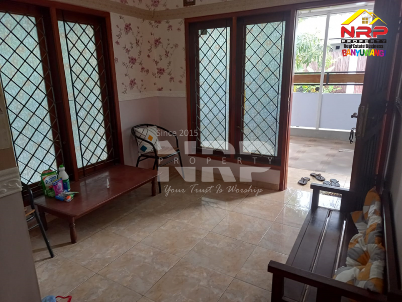 Disewakan Rumah Hook di Perum. Mendut Regency - Banyuwangi  Disewakan Rumah Hook di Perum. Mendut Regency - Banyuwangi  Disewakan Rumah Hook di Perum. Mendut Regency - Banyuwangi&nbsp;
Hunian Exclusive terletak di Kawasan Perumahan Elit di Pusat Kota Banyuwangi

Luas Tanah : NRP BANYUWANGI