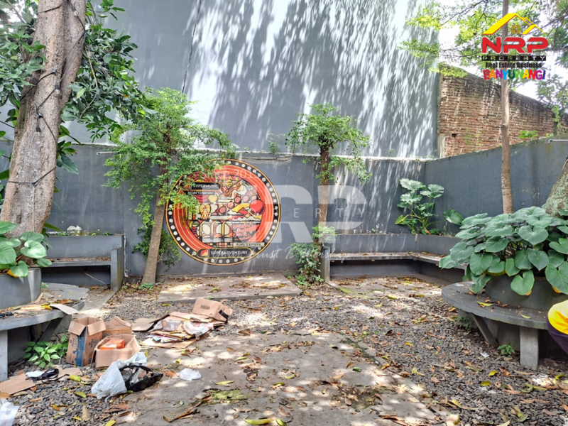 Disewakan Rumah Klasik Ex Cafe di Belakang Kampus Untag, Tamanbaru - Banyuwangi  Disewakan Rumah Klasik Ex Cafe di Belakang Kampus Untag, Tamanbaru - Banyuwangi  Disewakan Rumah Klasik Ex Cafe di Belakang Kampus Untag, Tamanbaru - Banyuwangi&nbsp;
Cocok untuk cafe, hunian, toko dll&nbsp;

LT/LB : 200/120 NRP BANYUWANGI