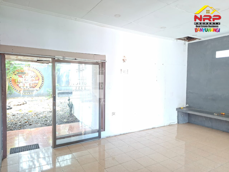 Disewakan Rumah Klasik Ex Cafe di Belakang Kampus Untag, Tamanbaru - Banyuwangi  Disewakan Rumah Klasik Ex Cafe di Belakang Kampus Untag, Tamanbaru - Banyuwangi  Disewakan Rumah Klasik Ex Cafe di Belakang Kampus Untag, Tamanbaru - Banyuwangi&nbsp;
Cocok untuk cafe, hunian, toko dll&nbsp;

LT/LB : 200/120 NRP BANYUWANGI