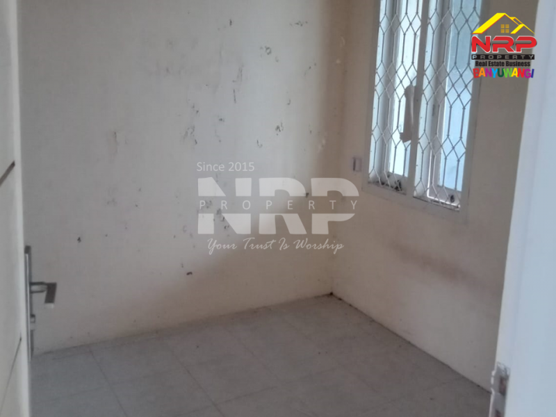 DiSEWAKAN Rumah Minimalis di Karangrejo - Banyuwangi  DiSEWAKAN Rumah Minimalis di Karangrejo - Banyuwangi  DiSEWAKAN Rumah Minimalis di Karangrejo - Banyuwangi&nbsp;
Rumah di Tengah Kota Banyuwangi dekat dengan Wisata Pulau Santen, Marina Boom Beach

Luas Tanah : NRP BANYUWANGI