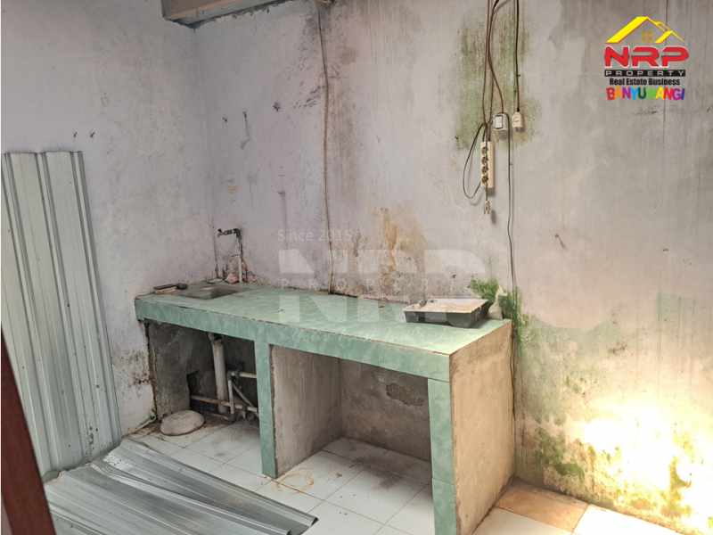 Disewakan Rumah Minimalis di Kertosari - Banyuwangi  Disewakan rumah banyuwangi kota murah  Disewakan Rumah Minimalis di Kertosari - Banyuwangi&nbsp;
Dekat Fasilitas Pendidikan, Pebelanjaan, pertokoan dan sentra kuliner,

LT/LB : 72/55 M2 NRP BANYUWANGI