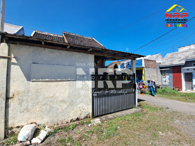 Disewakan Rumah Minimalis di Kertosari - Banyuwangi  Disewakan rumah banyuwangi kota murah  Disewakan Rumah Minimalis di Kertosari - Banyuwangi&nbsp;
Dekat Fasilitas Pendidikan, Pebelanjaan, pertokoan dan sentra kuliner,

LT/LB : 72/55 M2 NRP BANYUWANGI