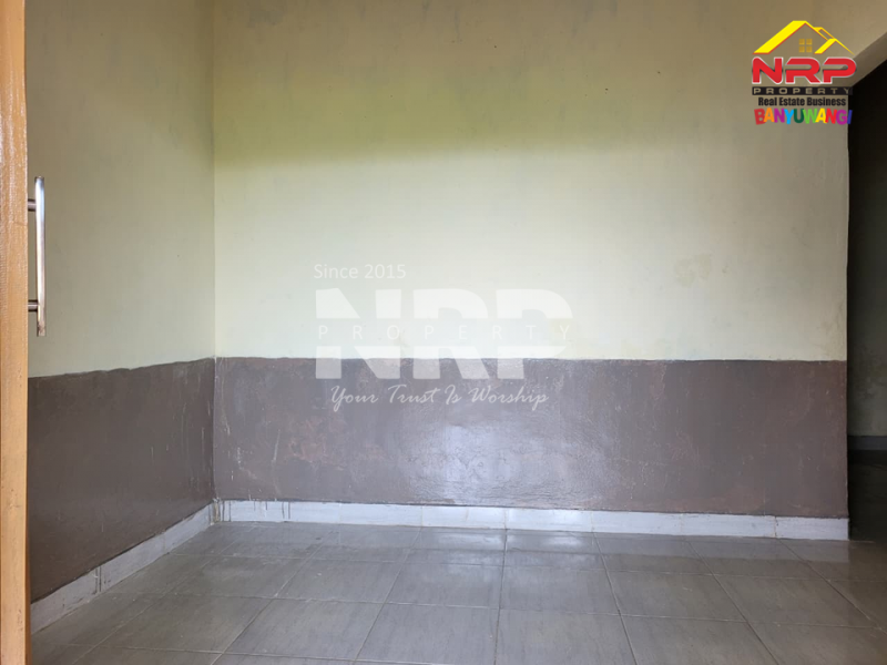 Disewakan rumah minimalis di Singonegaran - Banyuwangi  Disewakan rumah minimalis di Singonegaran - Banyuwangi  Disewakan rumah minimalis di Singonegaran - Banyuwangi&nbsp;
Harga affordable, siap huni, dekat dengan fasilitas pendidikan dan perkantoran.&nbsp;

Luas NRP BANYUWANGI