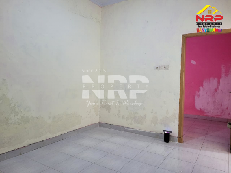 Disewakan rumah minimalis di Singonegaran - Banyuwangi  Disewakan rumah minimalis di Singonegaran - Banyuwangi  Disewakan rumah minimalis di Singonegaran - Banyuwangi&nbsp;
Harga affordable, siap huni, dekat dengan fasilitas pendidikan dan perkantoran.&nbsp;

Luas NRP BANYUWANGI