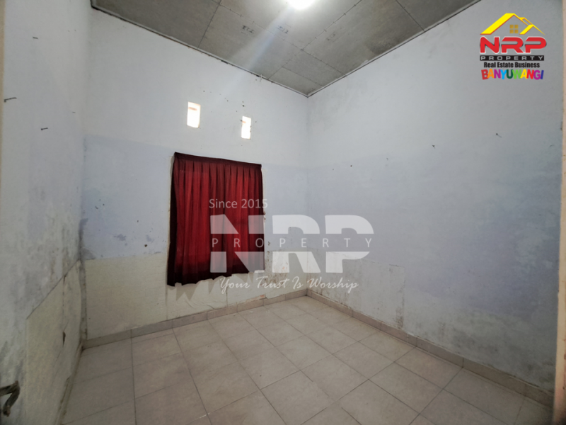 Disewakan Rumah Minimalis Murah di Kertosari - Banyuwangi  Disewakan Rumah Minimalis Murah di Kertosari - Banyuwangi  Disewakan Rumah Minimalis Murah di Kertosari - Banyuwangi&nbsp;
Dekat Fasilitas Pendidikan, Pebelanjaan, pertokoan dan sentra kuliner,

LT/LB : 84/60 M2 NRP BANYUWANGI