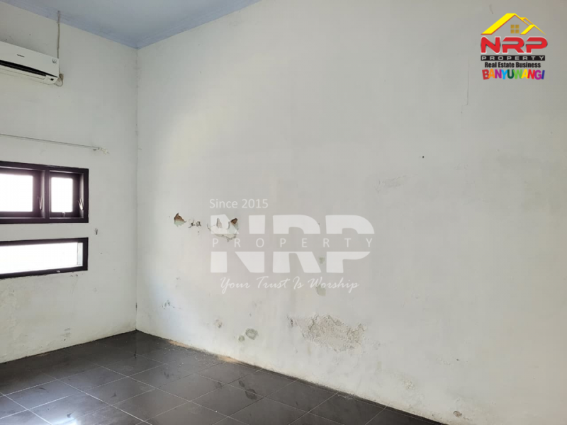 Disewakan Rumah Minimalis siap huni Murah di Banyuwangi Kota   Disewakan Rumah Minimalis siap huni Murah di Banyuwangi Kota   Disewakan Rumah Minimalis siap huni Murah di Banyuwangi Kota&nbsp;&nbsp;
Dekat dengan Fasilitas Pendidikan, Perbelanjaan, Transportasi dan Fasilitas Umum NRP BANYUWANGI